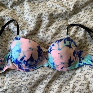 PINK underwire bra